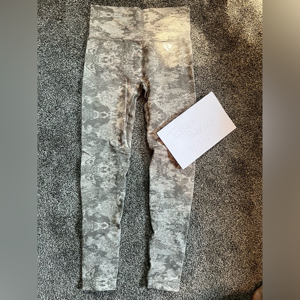 Women’s best camo leggings